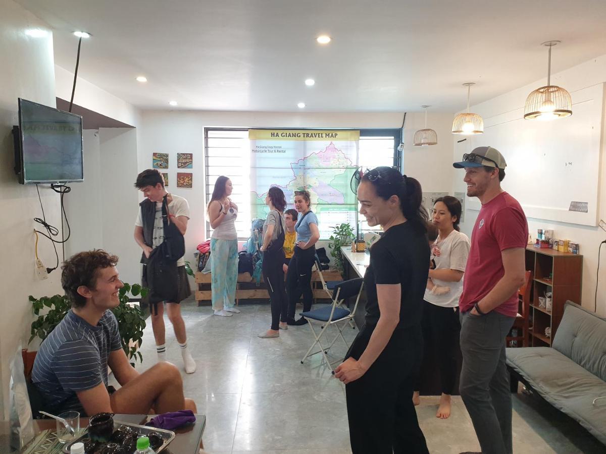 Ha Giang Cozy Hostel Экстерьер фото